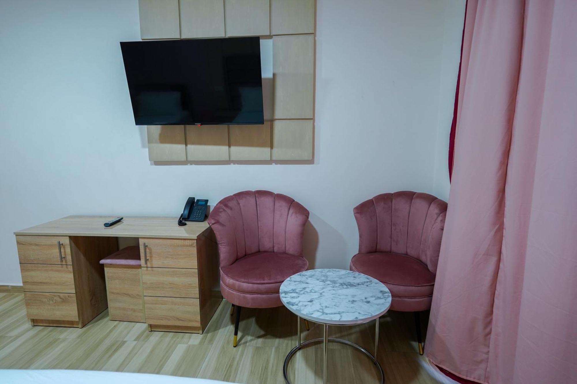 Fekri Hotel メクネス エクステリア 写真