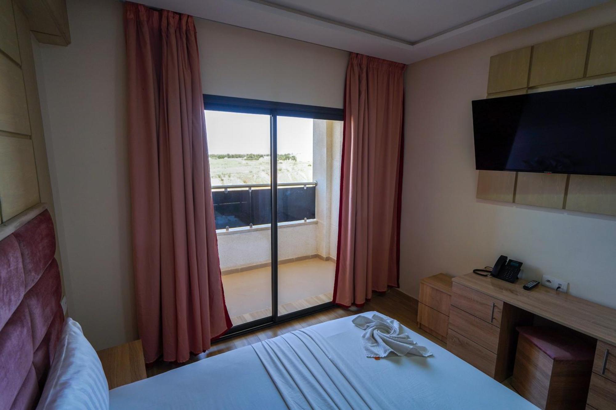 Fekri Hotel メクネス エクステリア 写真