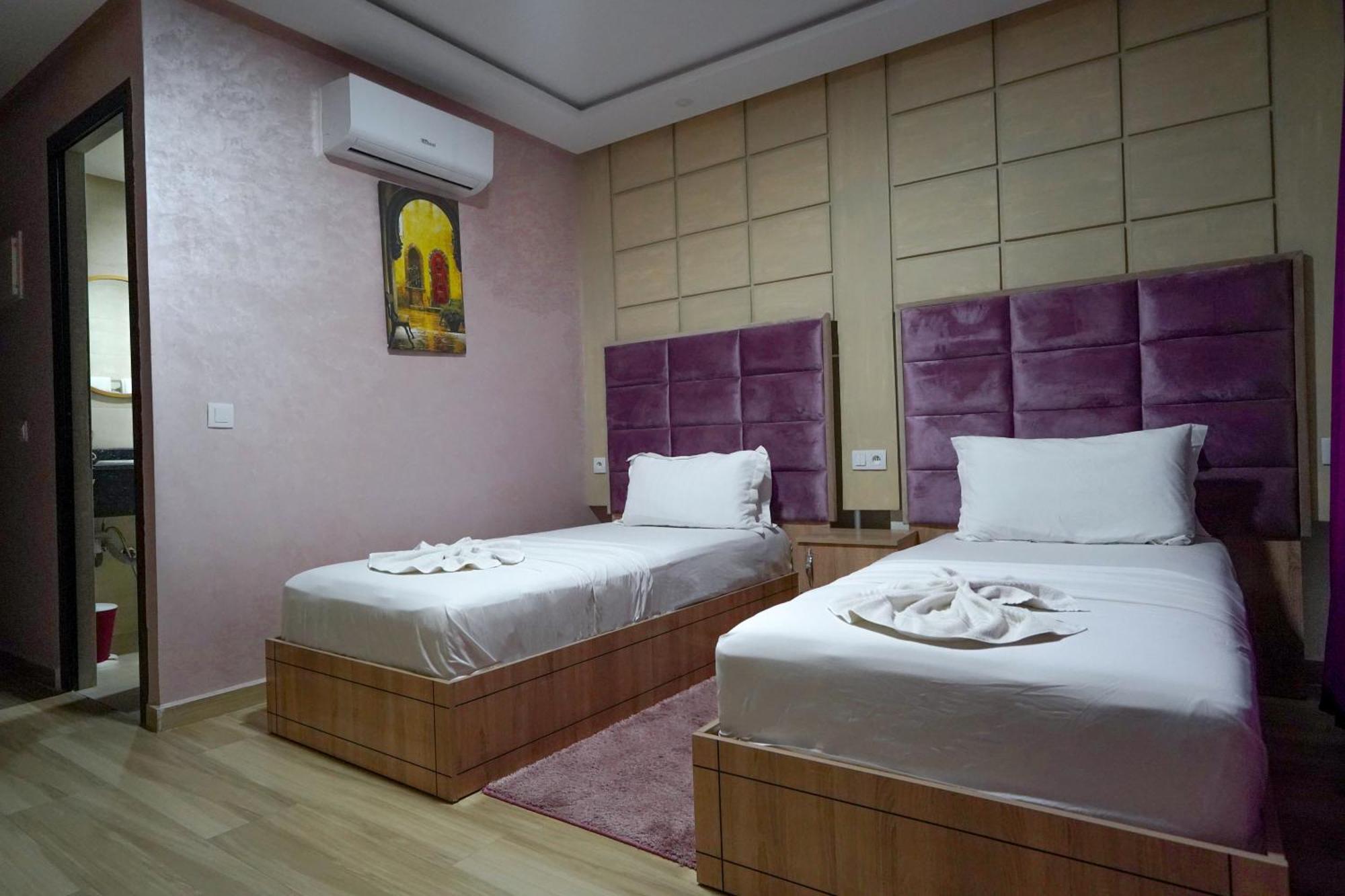 Fekri Hotel メクネス エクステリア 写真