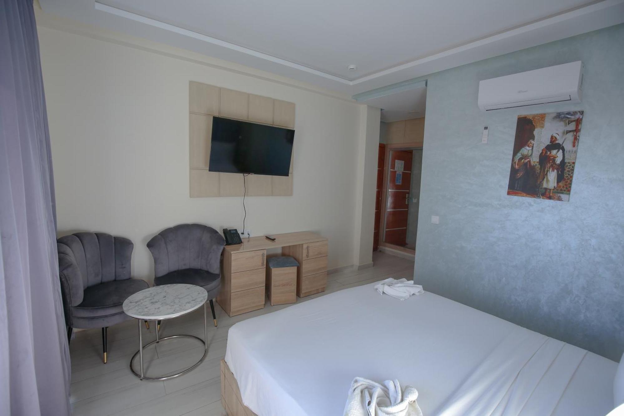 Fekri Hotel メクネス エクステリア 写真